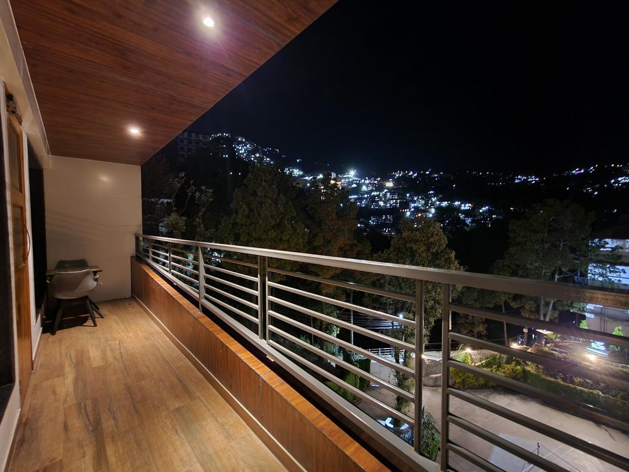 Golden Fern Resort Шимла Екстериор снимка