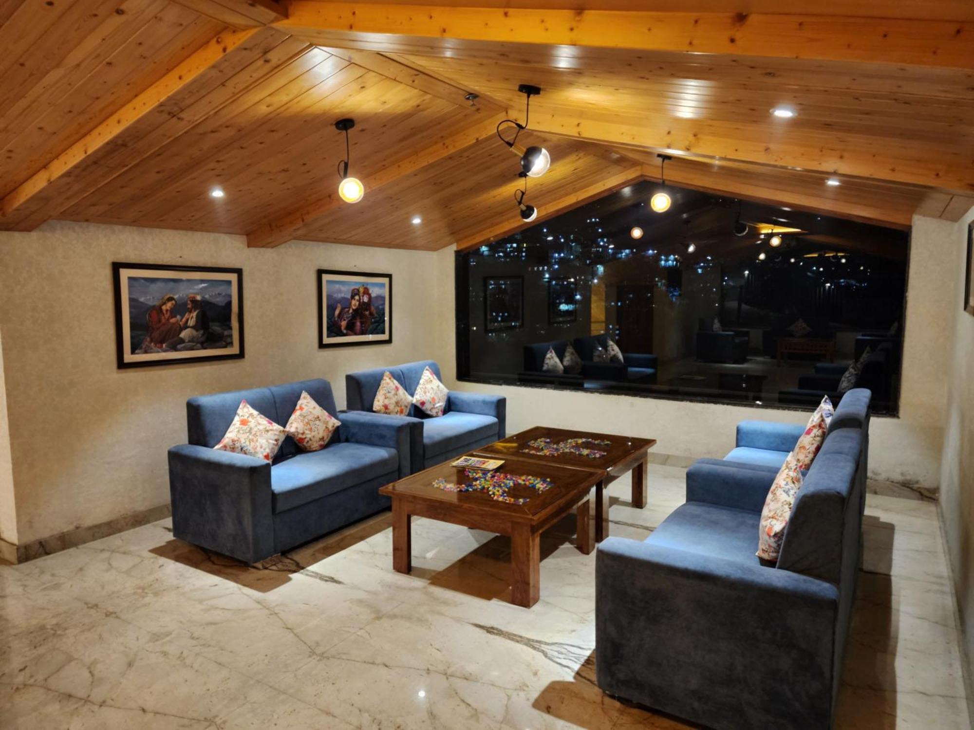 Golden Fern Resort Шимла Екстериор снимка